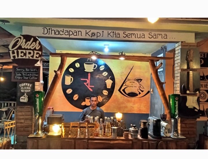 Rana Loba coffee house