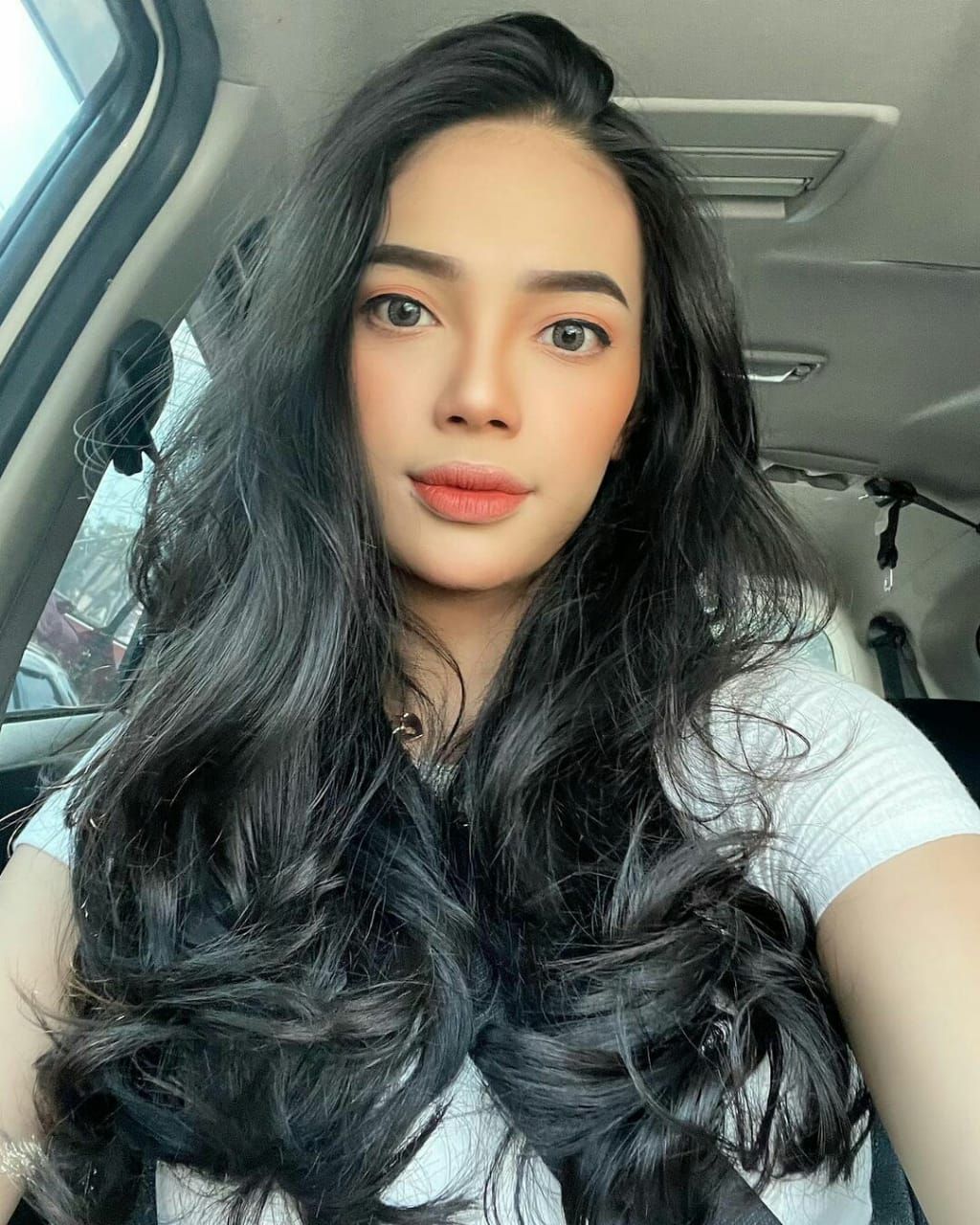 Dinda malida Miss Indonesia