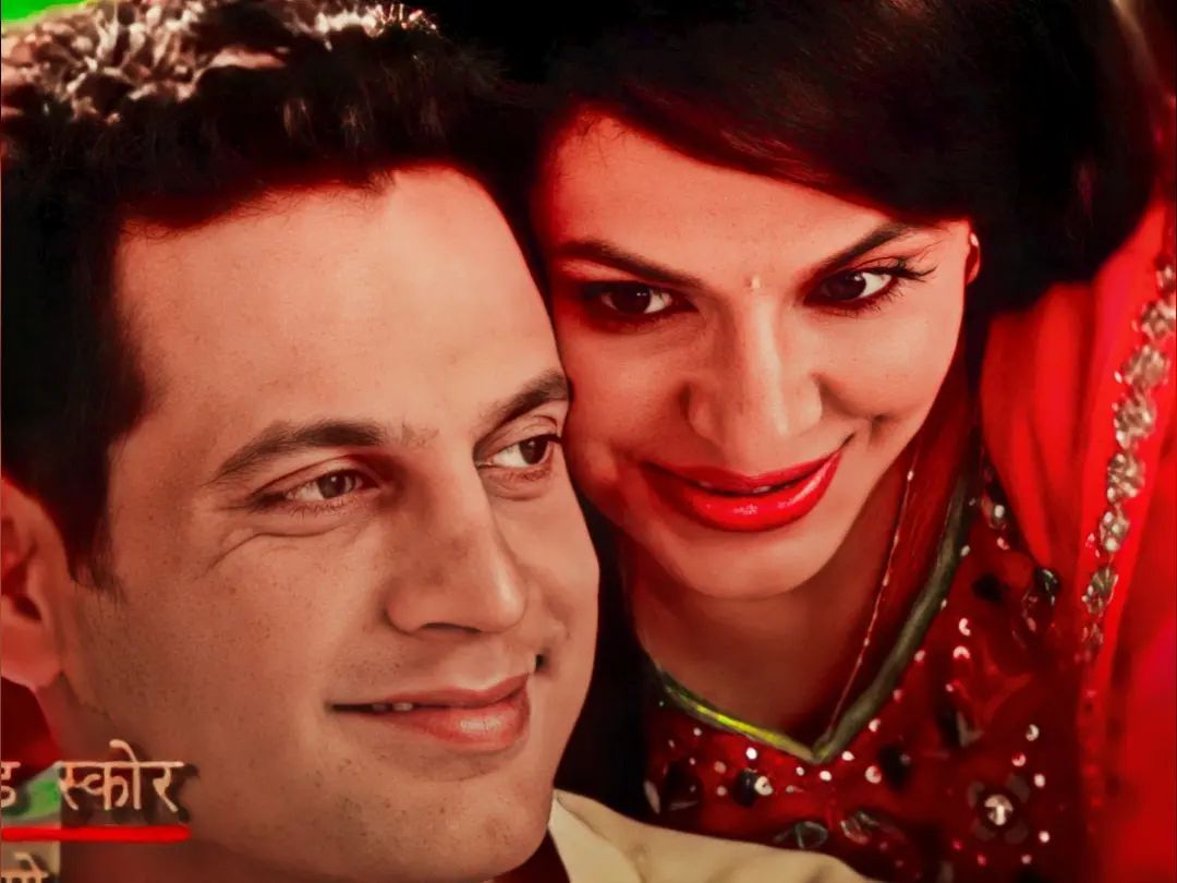 Vivek dan Sanchi makin larut dalam romansa.