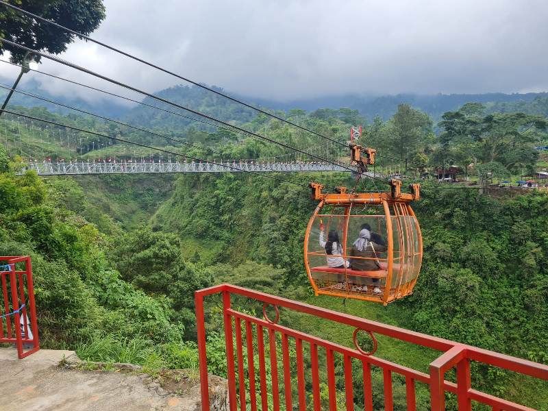 Gondola yang menjadi daya tarik para wisatawan untuk datang ke Dusun Girpasang, Desa Tlogomulyo, Kabupaten Klaten.