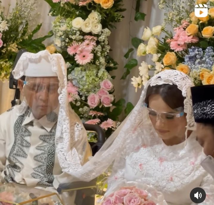 Tangkapan Layar Video Pernikahan Hilman Hariwijaya dan Dewi Natalia Pasha 