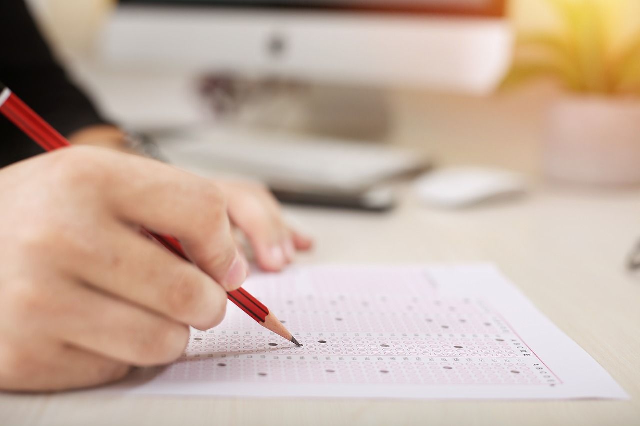 Adik-adik berikut ini soal PAT Matematika kelas 7 terbaru paling terbaru tahun 2022 beserta kunci jawaban
