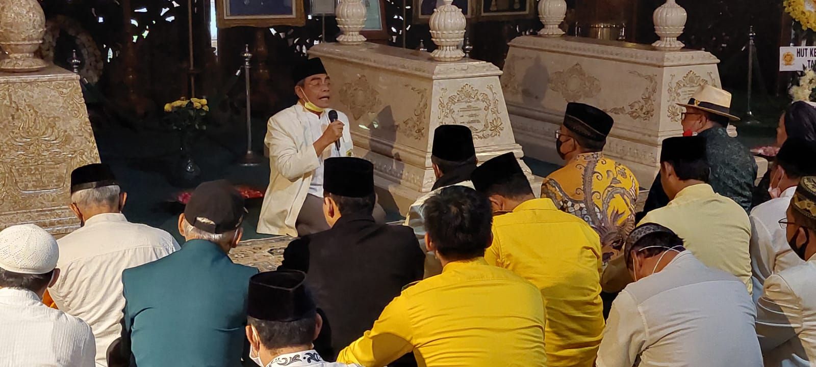 Ziarah ke Makam Soeharto, Ketua MDI Jateng: Ini Wujud Bahwa Kita Tak Pernah Melupakan Sejarah
