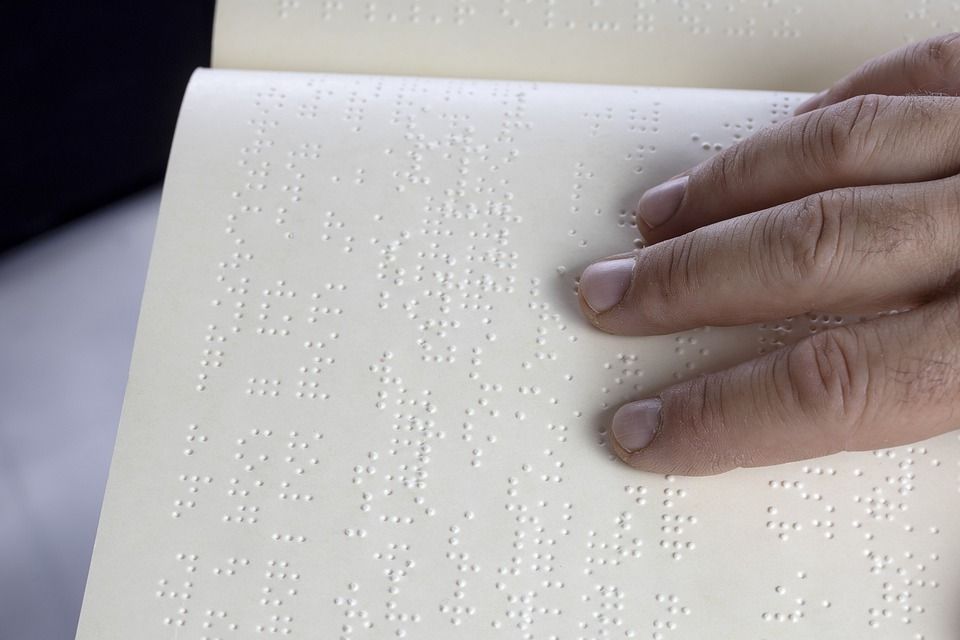 Sejarah ditemukannya Huruf Braille/Myriams-Fotos