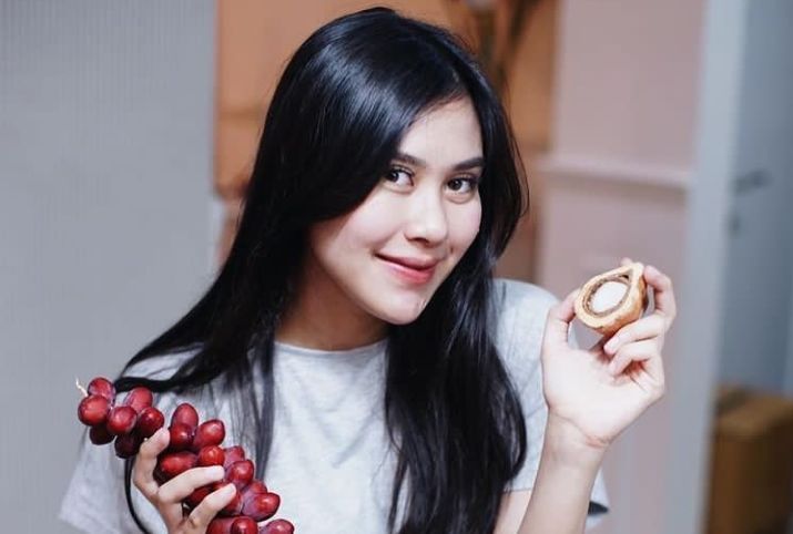 Profil Dan Biodata Syahnaz Sadiqah Pemain Trio Gabut Kursus Iman Sctv