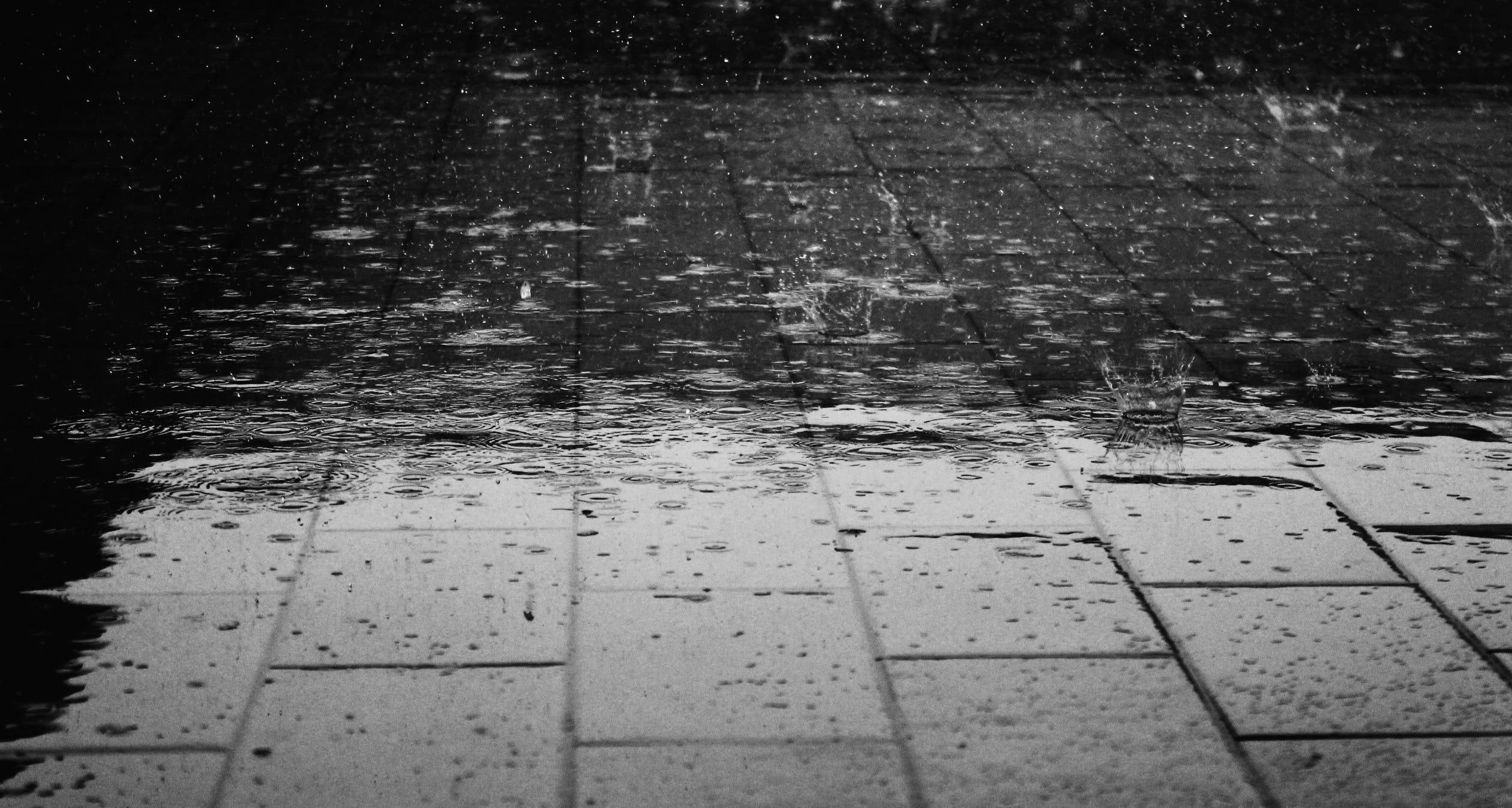 Ilustrasi hujan - BMKG Hari Ini, Prakiraan Cuaca di Yogyakarta, Kamis 23 Juni 2022, Pagi Cerah Berawan, Siang Malam Potensi Hujan