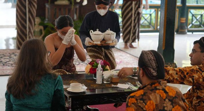 Ritual minum teh Patehan yang disajikan bagi para delegasi G20.