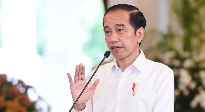 Presiden Jokowi buka kembali ekspor minyak goreng.
