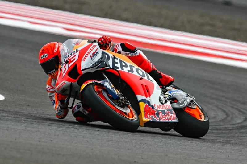 pembalap Repsol Honda, Marc Marquez didiagnosa mengalami diplopia atau gangguan pengelihatan ganda.