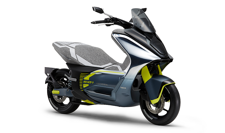 Yamaha luncurkan motor terbaru dengan menggunakan mesin listrik di ajang Motor Show 2022 yang diselenggarakan di Bangkok, Thailand