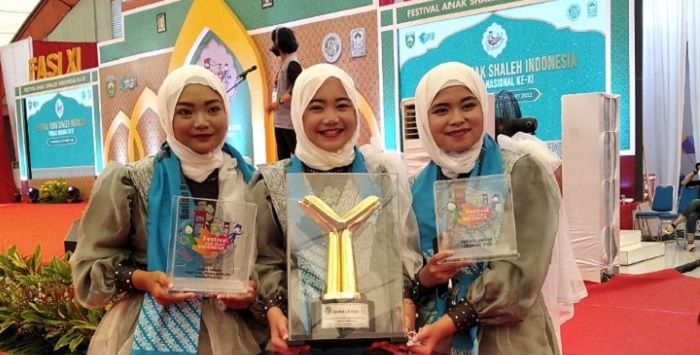 Tim Nasyid TPA Al Hidayah Cikiara Kecamatan Cipedes Kota Tasikmalaya juara 1 FASI Nasional 2022.*