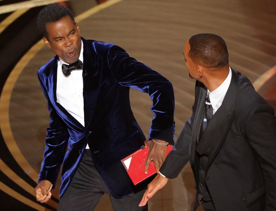 Momen Chris Rock ditampar Will Smith di ajang Piala Oscar 2022.