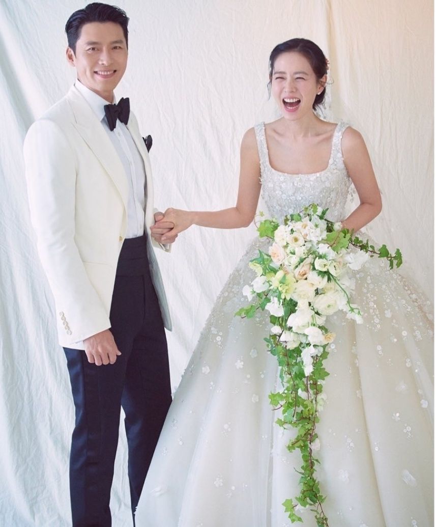 Foto pernikahan Hyun Bin dan Son Ye Jin.