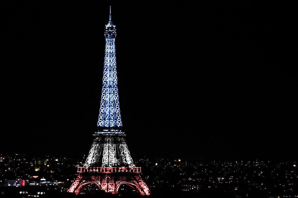 5 fakta menarik dari Menara Eiffel, ikon kebanggaan Kota Paris, Perancis