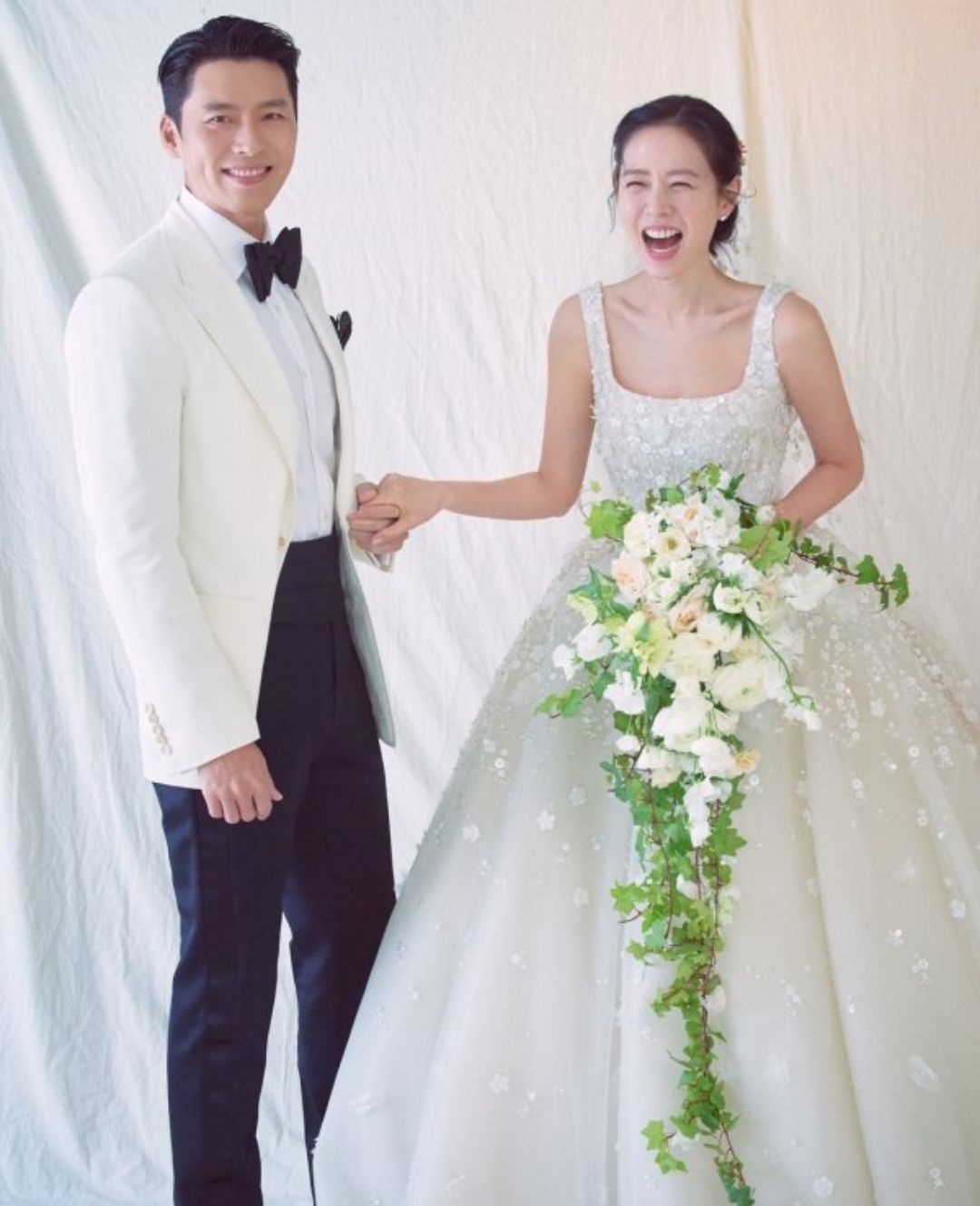MS Team Entertainment Rilis Foto-Foto Perdana BinJin Couple dalam gaun pernikahan putih 