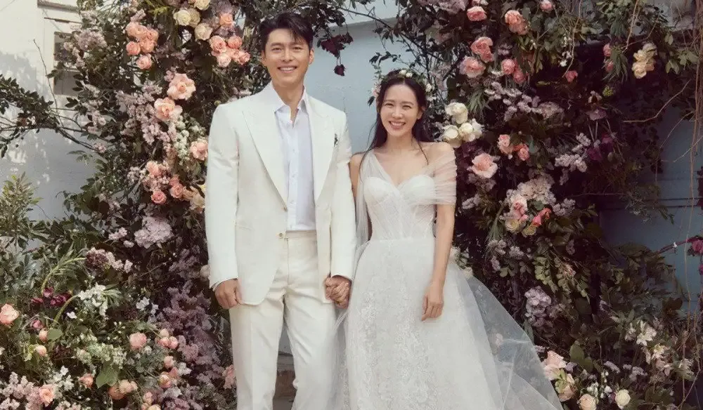 Potret pernikahan Hyun Bin dan Son Ye Jin.