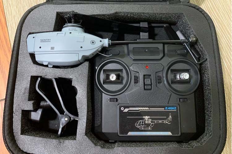 Ukuran drone Stealth Hawk Prom begitu kecil dan tidak mengeluarkan suara saat mengudara.