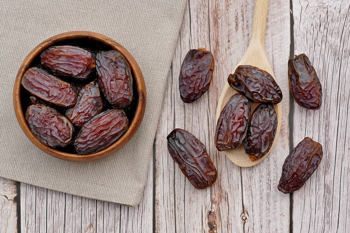 Sering Dijadikan Menu Buka Puasa di Bulan Ramadhan, Inilah 4 Manfaat Mengkonsumsi Kurma Untuk Kesehatan/Pixibay