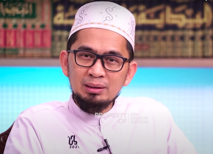 Ingin Ditolong Allah SWT? Kata Ustadz Adi Hidayat Lakukan Hal ini