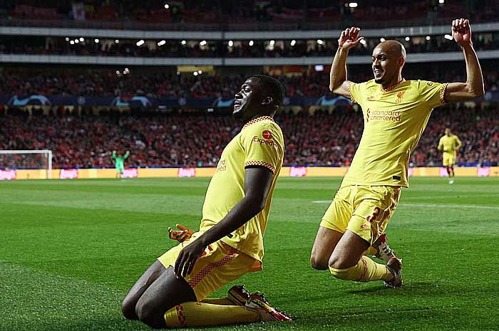 Konate bawa Liverpool pecundangi Benfica di leg pertama Liga Champions. 