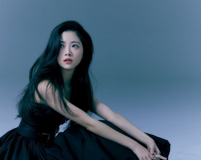 Hong Eunchae, the queen dancer LE SSERAFIM 