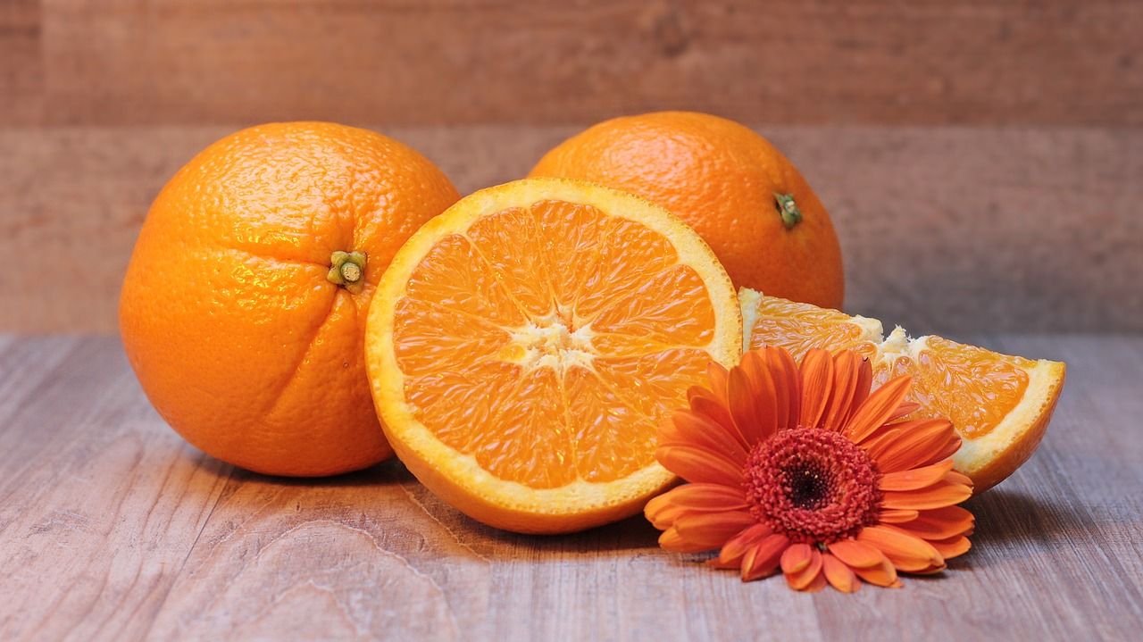 Ilustrasi jeruk. Jeruk termasuk buah sitrus / pixel2013/Pixabay