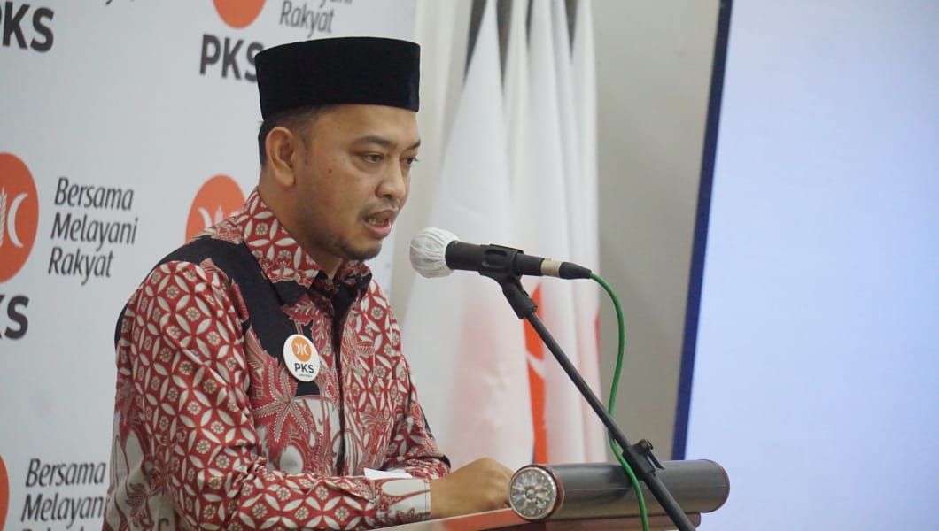Ketua DPD PKS Kota Bandung, Khairullah pada Silahturahmi Calon Dewan Pakar dan Pengurus PKS Kota Bandung di Jalan Katamso, Minggu malam, 10 April 2022. 