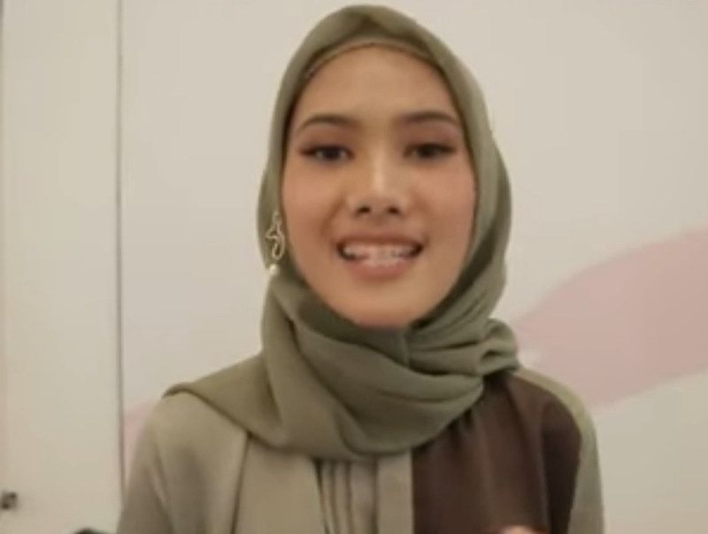Ratu Isyell Host Cantik Muslim Travelers NET TV, Curi Perhatian Eksplor Jejak Islam di Dunia 