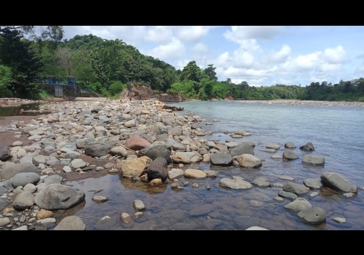 kerusakan Bendungan Wae Cebong yang di Desa Compang Longgo, Kecamatan Komodo, Kabupaten Manggarai Barat, NTT.