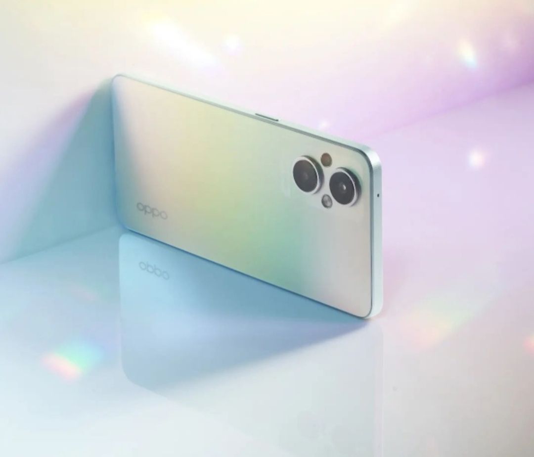 HP Oppo Reno 8 Pro Plus 5G Jadi Gadget yang Lagi Banyak