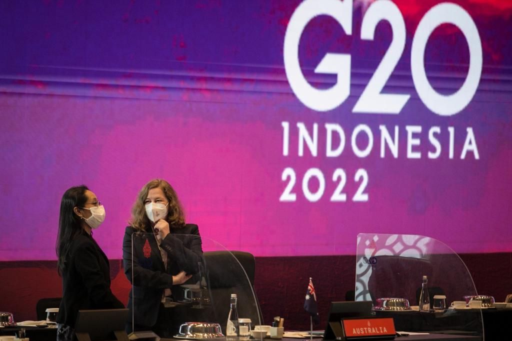 Agenda utama presidensi G20 Indonesia sebagaimana arahan Presiden RI mengerucut pada 3 bidang yaitu arsitektur kesehatan global, transformasi digital dan transisi energi. 