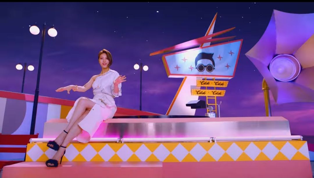 Suzy dalam Video Music Celeb milik PSY