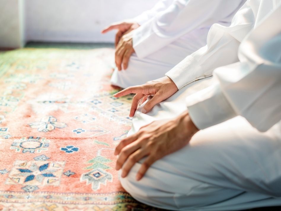 Ilustrasi - Teks bacaan niat sholat Tarawih berjamaah dan witir lengkap untuk 11 rakaat maupun 23 rakaat. Cek detailnya di sini.