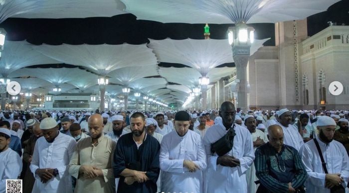 Niat Sholat Idul Fitri 2022 Untuk Imam Dan Makmum Lengkap - Halaman 2