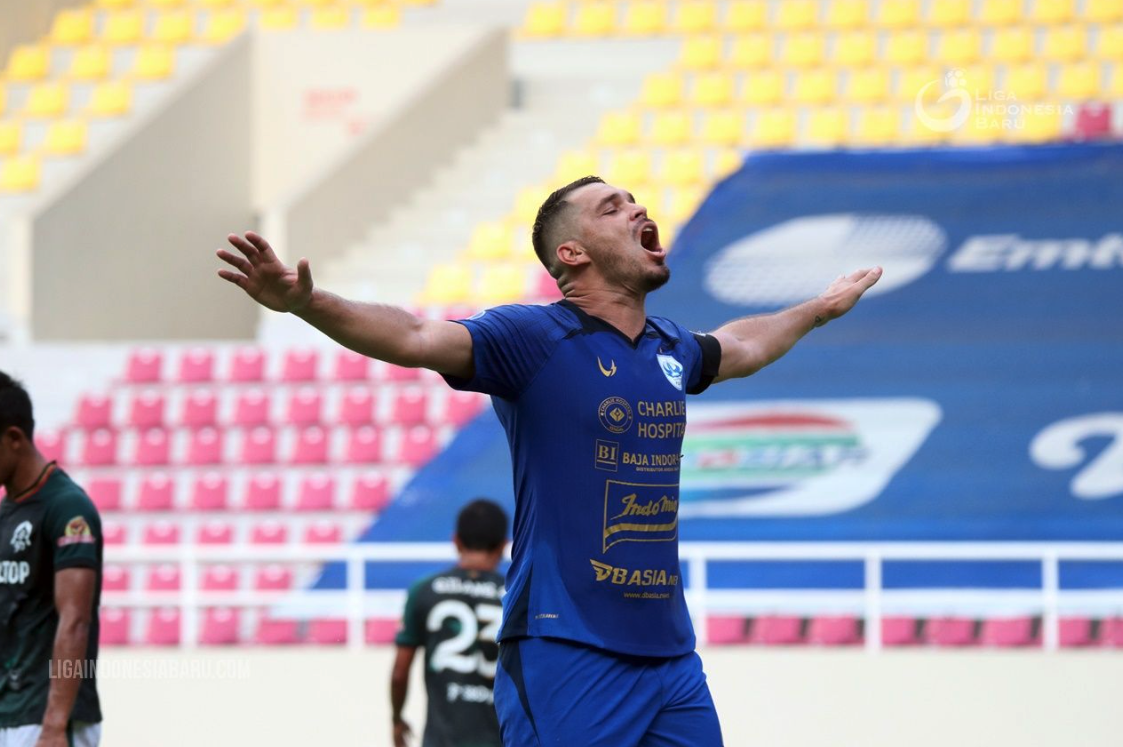 Mantan capten PSIS Semarang, Wallace Costa mengunggah foto dirinya kala masih berseragam Laskar Mahesa Jenar