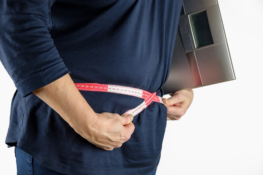 Ilustrasi, berat badan naik saat puasa Ramadan? Ini tipsnya.