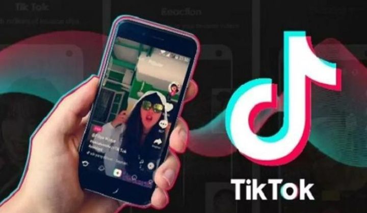 Ilustrasi Aplikasi TikTok