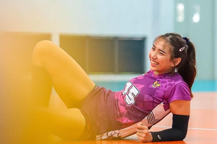 Potret Yolla Yuliana Saat Berlaga, Bidadari Timnas Voli Putri SEA Games 2021 Curi Perhatian Media Vietnam