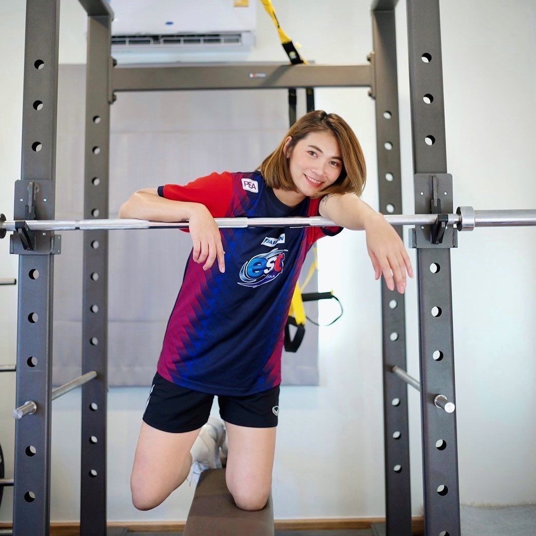 Potret Hattaya Bamrungsuk Penuh Daya Pikat, Middle Blocker Timnas Voli Putri Thailand di SEA Games 2021