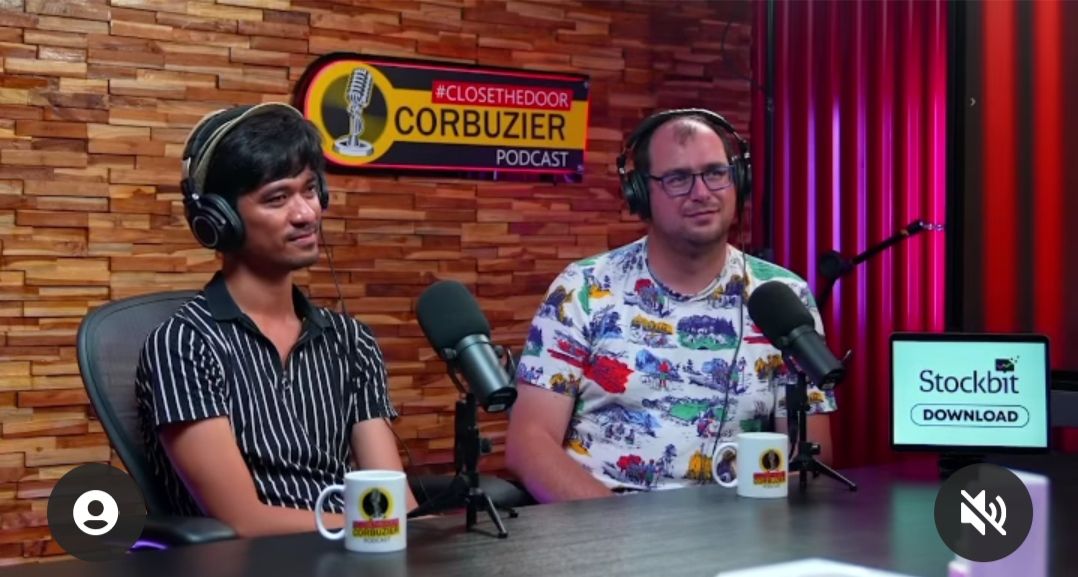 Tamu podcast Deddy Corbuzier yang menampilkan pasangan LGBT Ragil Mahardika dan Frederik Vollent 