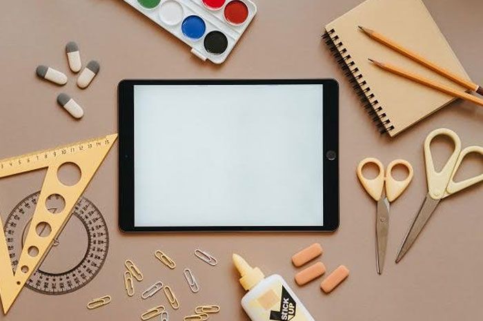 Ilustrasi kegiatan ekonomi  Inilah soal UAS PAS Ekonomi Kelas 11 SMA semester 2 plus kunci jawaban dan pembahasan yang bisa dijadikan referensi dalam belajar.