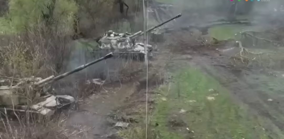 Tank Rusia serang benteng Ukraina
