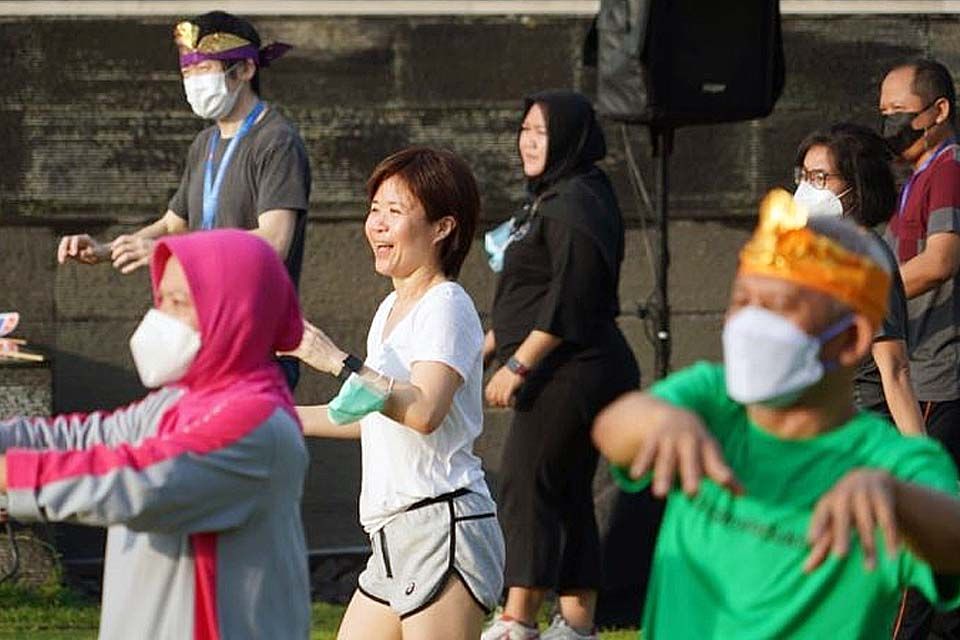 Kementerian Kesehatan RI meluncurkan senam ASEAN Fun Aerobic Dance (AFAD) pada Jumat, 13 Mei 2022 hari ini.