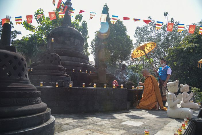 Umat Buddha peringati Hari Waisak di Candi Borobudur./Antara/pikiran-rakyat.com