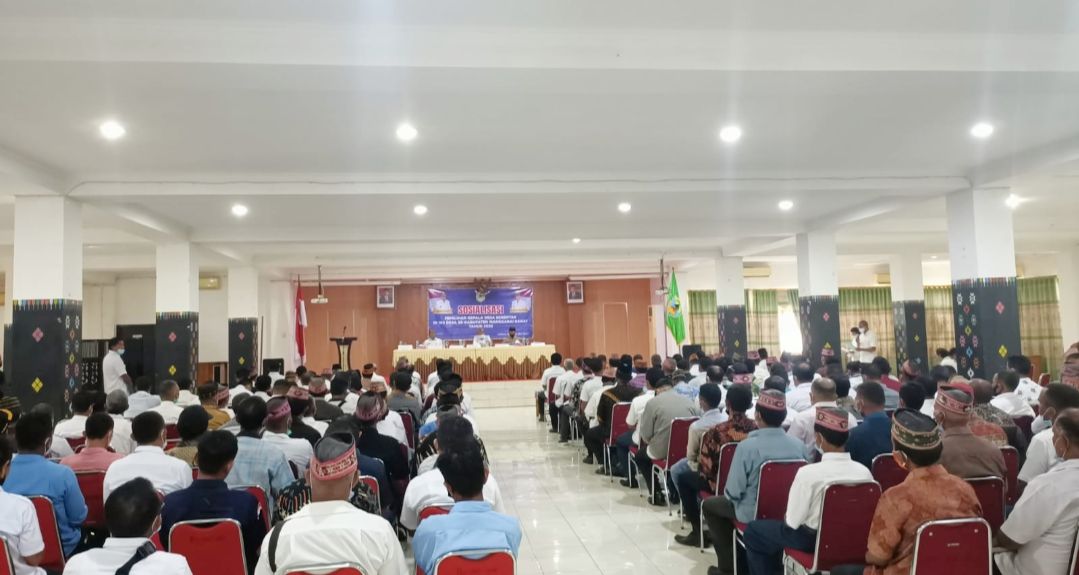 Suasana kegiatan Sosialisasi Pilkades 102 Desa Se-Kabupaten Manggarai Barat Tahun 2022. 