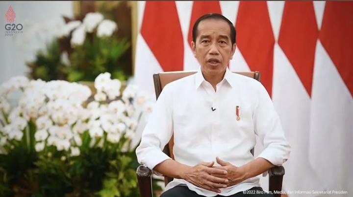 HOAX Presiden Jokowi Keturunan PKI yang Mempunyai Ayah Bernama Widjiatno.