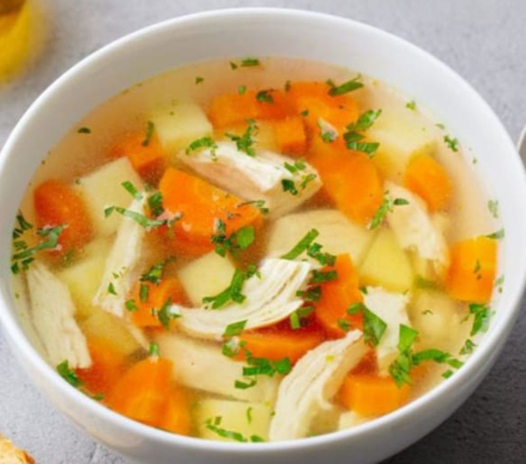 Menu Diet Segar Sup Ayam Sup Kentang Dan Spicy Tuna Roll Makanan Kaya Protein Kabar Banten