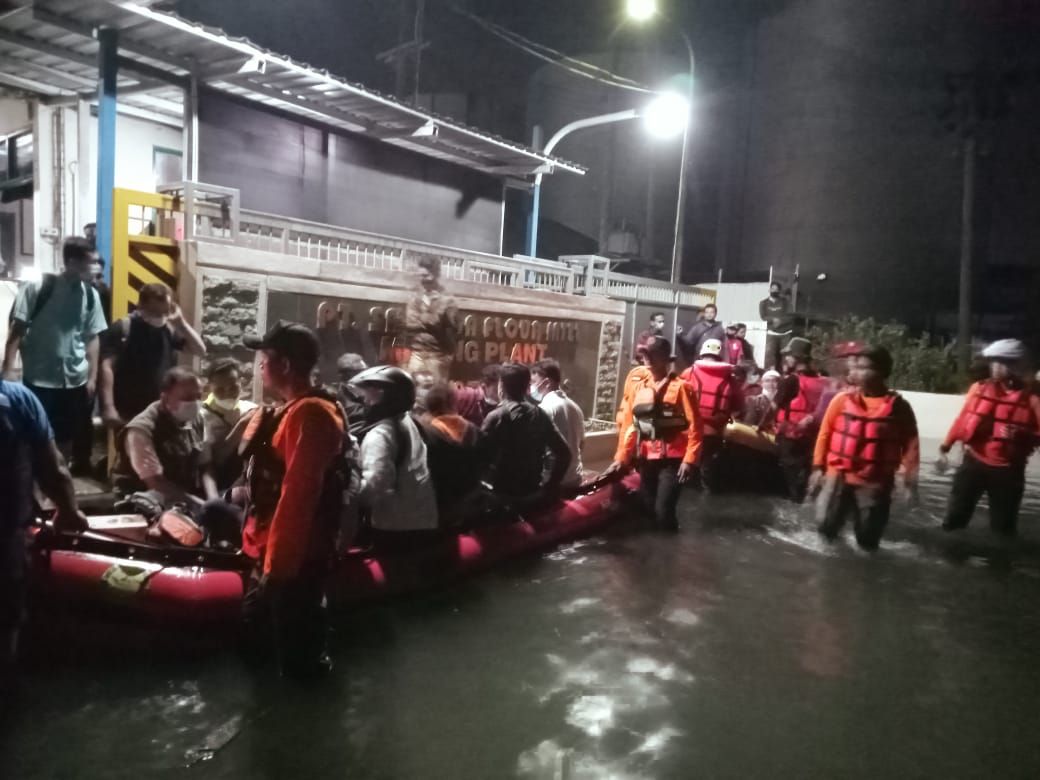 Kondisi Terkini Banjir Rob di Semarang Apa Penyebab Terjadinya dan