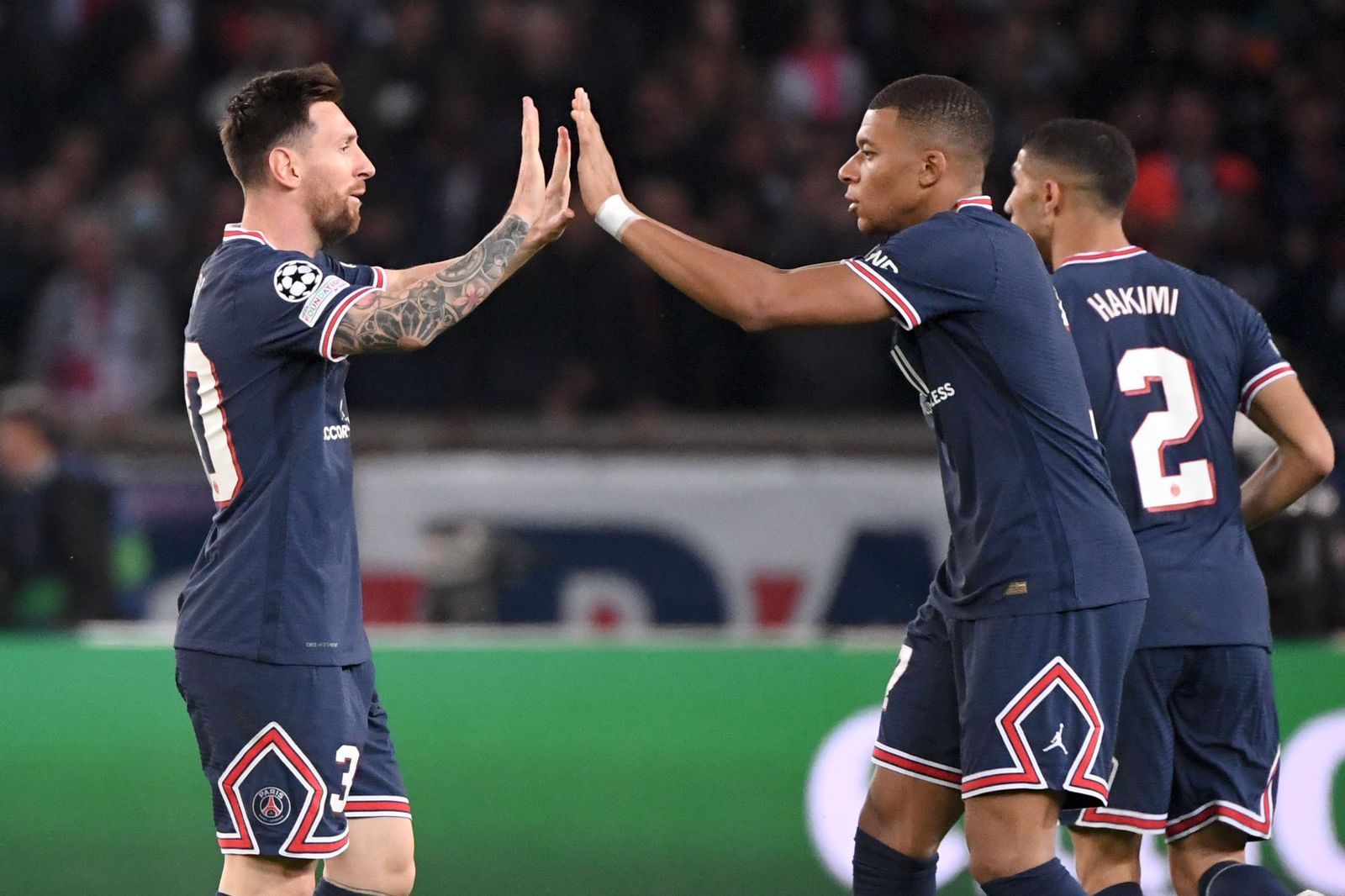 Lionel Messi Dan Neymar Bantu Kylian Mbappe Ambil Keputusan ...