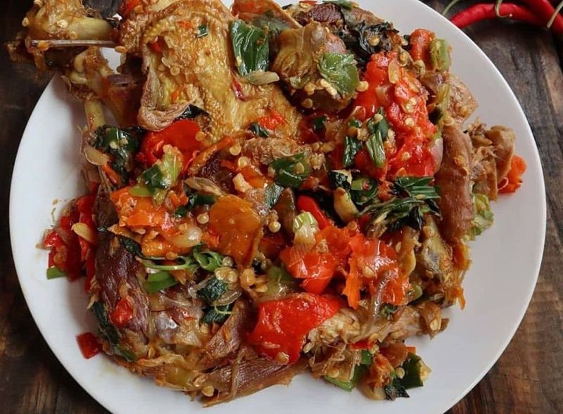 Resep Ayam Kampung Sambal Kemangi Pedas Dan Mantap Surantap Gurihnya Karanganyar News